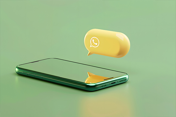 Illustration explaining what WhatsApp marketing is and its business benefits